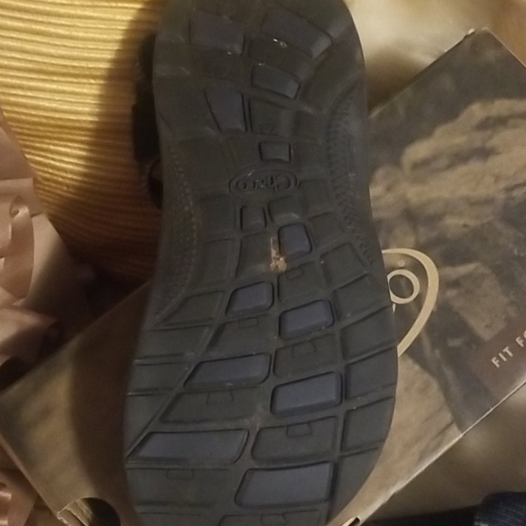 Sandles - Picture 4 of 9